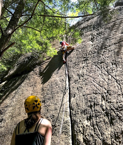 rock_climbing_guide_new_york_adirondacks-min